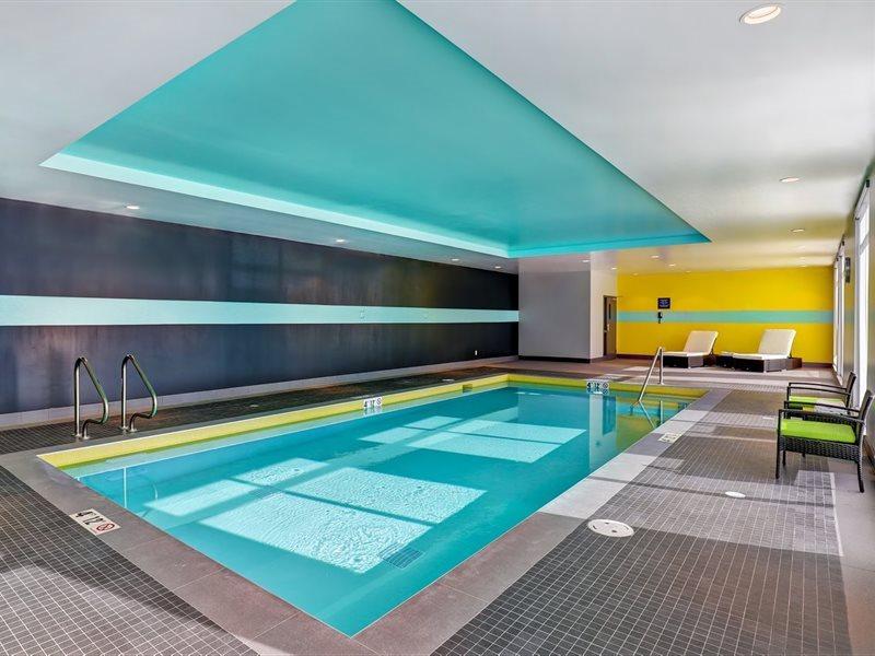 Tru By Hilton Edmonton Windermere Esterno foto